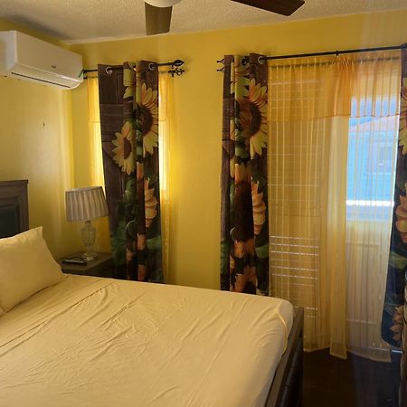 Stunning 2 Bedroom House At Point Village Negril Esterno foto