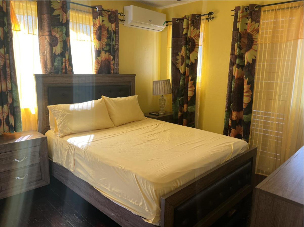 Stunning 2 Bedroom House At Point Village Negril Esterno foto