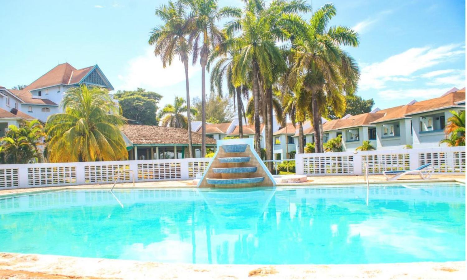 Stunning 2 Bedroom House At Point Village Negril Esterno foto